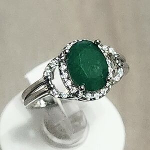 2.00 ct Emerald Oval Solitaire Sterling Silver Ring size 7.5